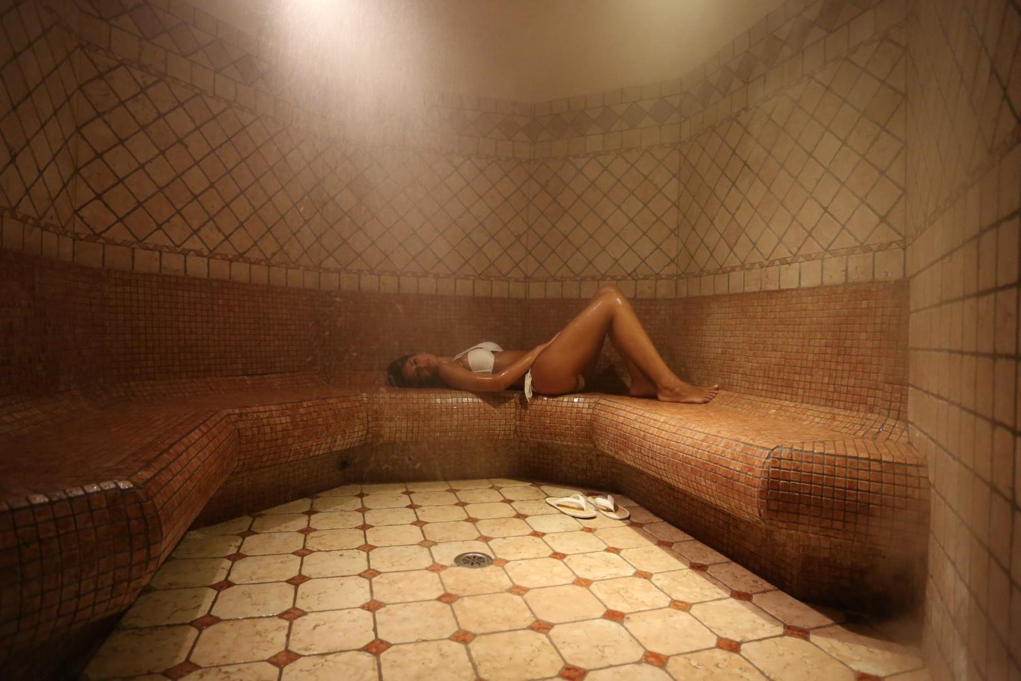 Hotel Corona & Spa ペスカッセーロリ エクステリア 写真