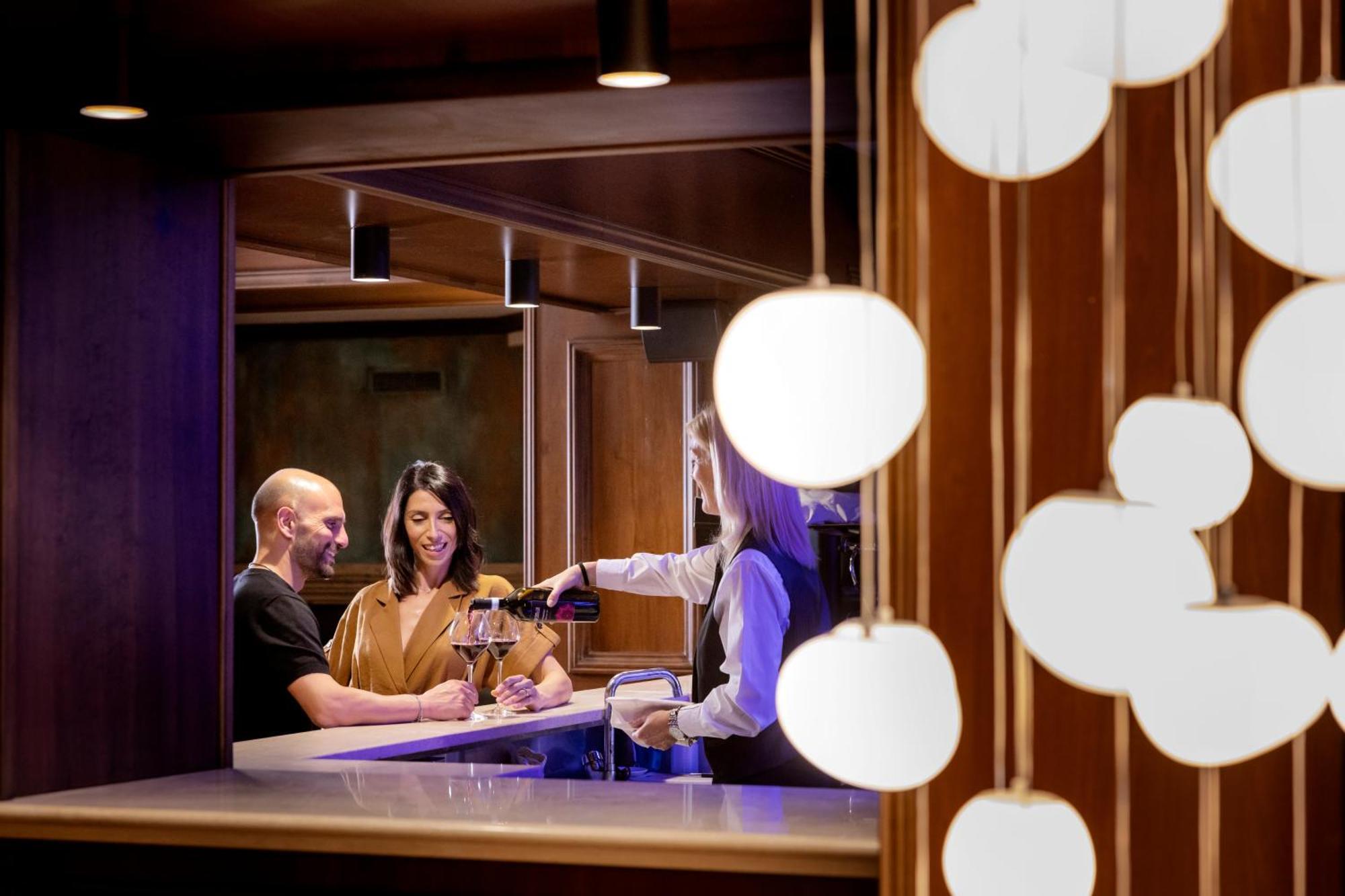 Hotel Corona & Spa ペスカッセーロリ エクステリア 写真